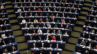 Parlamento UE e lobby, il centro-destra chiede voto segreto...sulla trasparenza