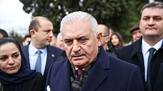 Binali Yıldırım: Resmi adaylık başvuru tarihi 18 Şubat'ta TBMM başkanlığını bırakacağım