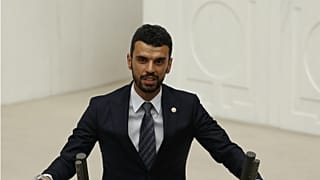 Ak Partili Sofuoğlu'nun 'senatör' kartvizitine inceleme