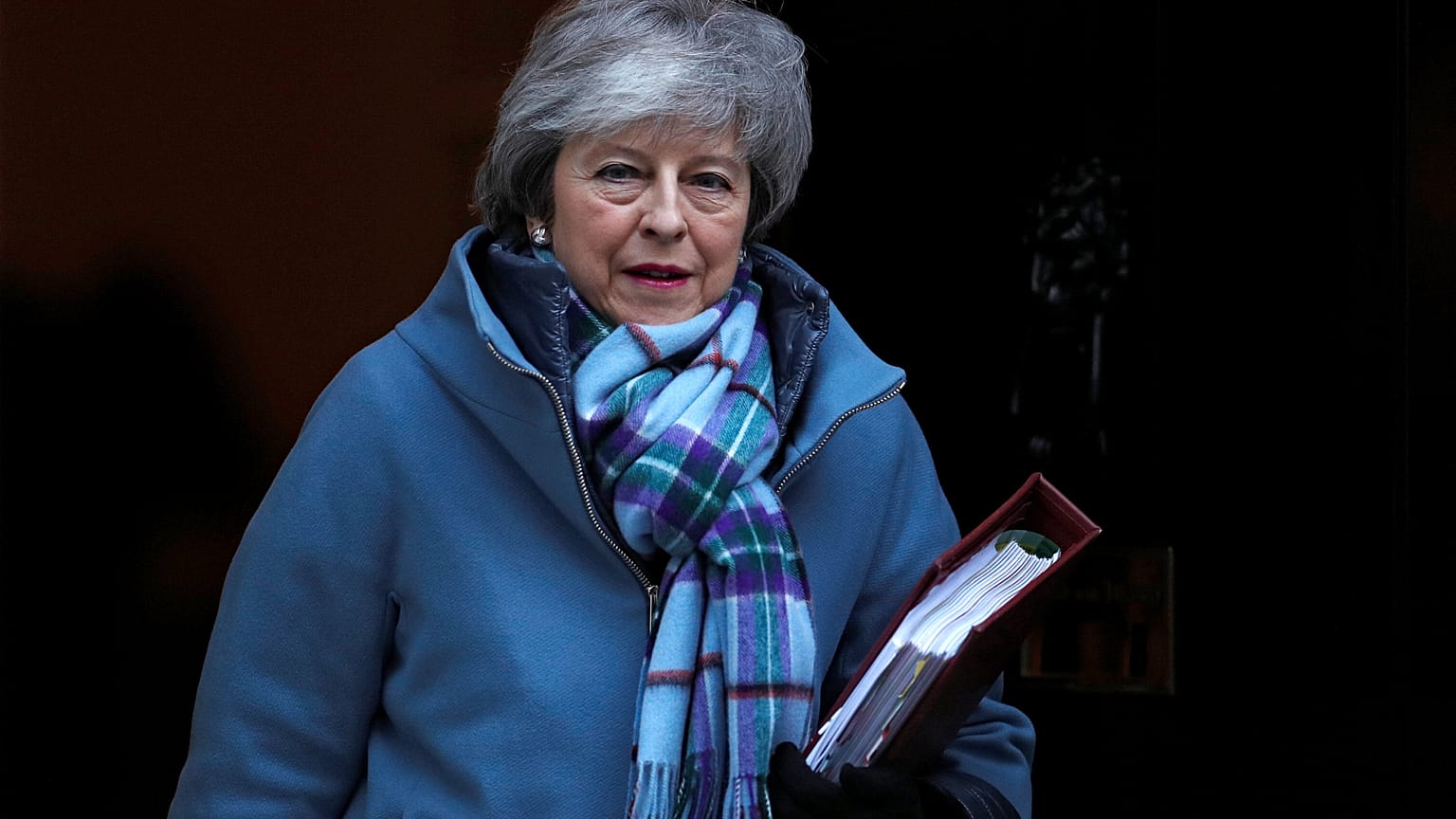 Theresa May risponde alla Camera prima di tornare a Bruxelles