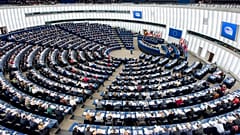 Ψήφισμα του Ευρωπαϊκού Κοινοβουλίου αναγνωρίζει τον Γκουαΐδό ως πρόεδρο της Βενεζουέλας