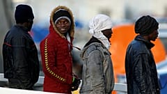Sea Watch a Catania: i 47 migranti sono sbarcati dopo 13 giorni in mare