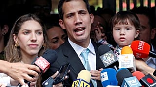 Maduro'nun yerine kendini başkan ilan eden Guaido: Polis evime geldi