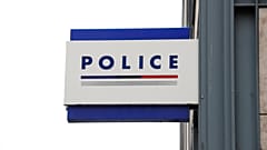 Fransa'da Kanadalı turiste tecavüz eden iki polise 7 yıl hapis cezası