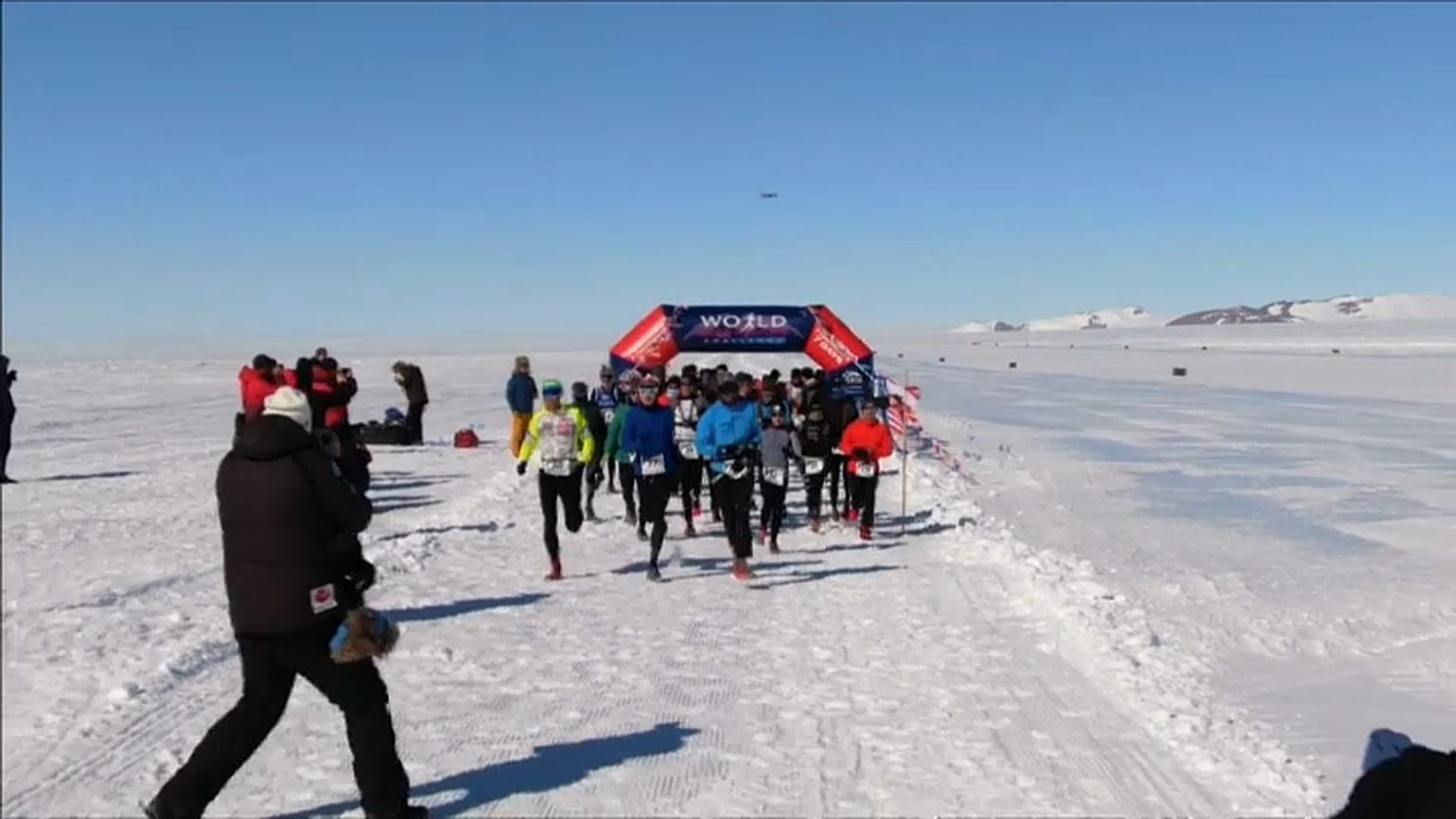 Sept marathons, en sept jours aux quatre coins du monde