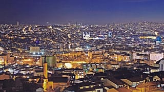 Türkiye'de yerel seçimler için son anketler ne diyor?