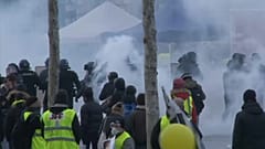 «Κίτρινα Γιλέκα» κατά αστυνομικής βίας