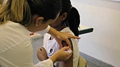 Cancro: OMS, "Bisogna vaccinarsi contro il Papilloma virus"