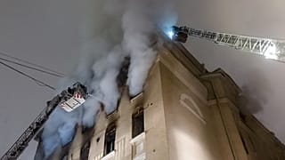 Incêndio mortífero no coração de Moscovo