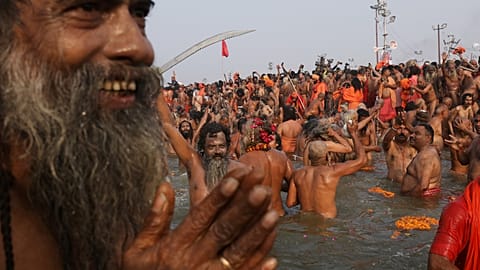 Chapuzón en el festival de Kumbh