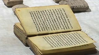 شاهد:  الأردن يعيد للعراق 1300 قطعة أثرية مسروقة