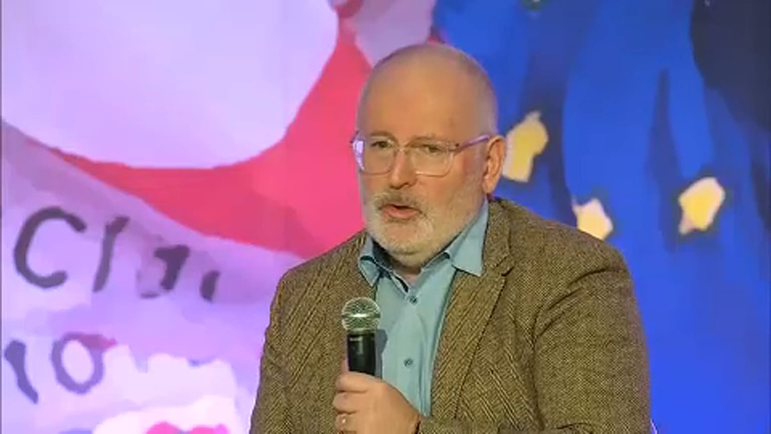 Timmermans: Orbánnal és Kaczynskival nincs szövetség