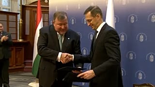 Budapestre költözik a Nemzetközi Beruházási Bank