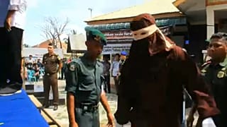 شلاق زدن در اندونزی