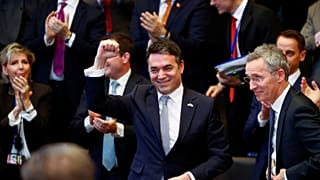 Υπεγράφη το πρωτόκολλο προσχώρησης στο ΝΑΤΟ της Βόρειας Μακεδονίας