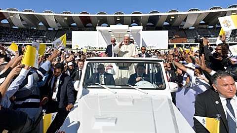 Pope hails 'courageous' girl who broke through security to greet him at UAE mass