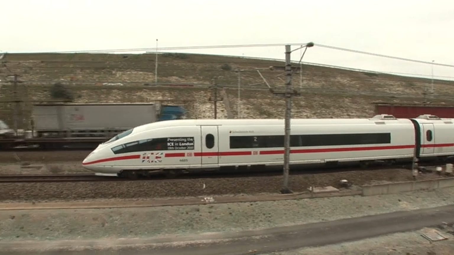 Bruselas veta la fusión de los gigantes del tren de alta velocidad Alstom y Siemens 