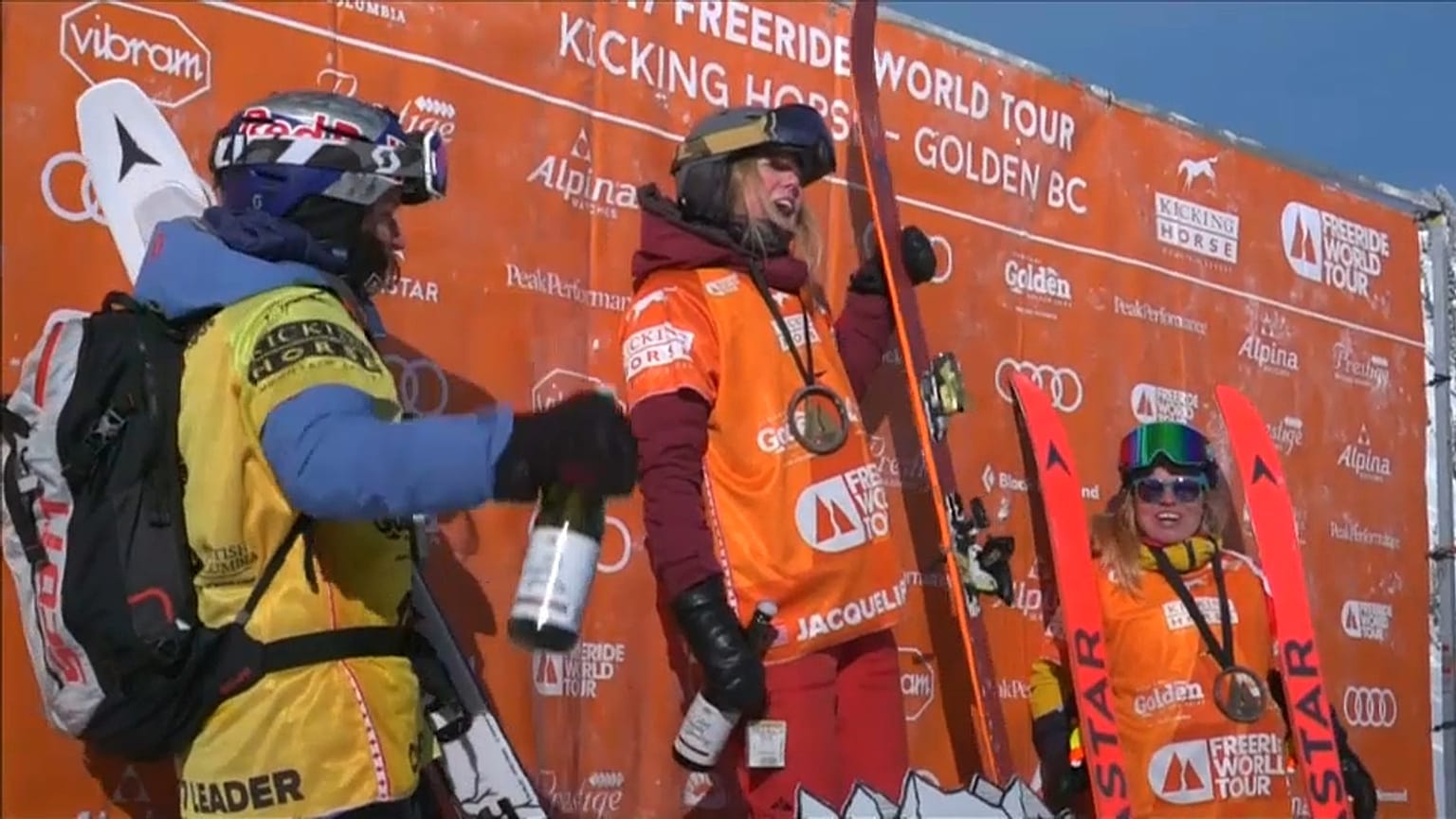 Craig Murray y Jacqueline Pollard conquistan Canadá en el Freeride World Tour