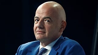 Infantino seul au monde
