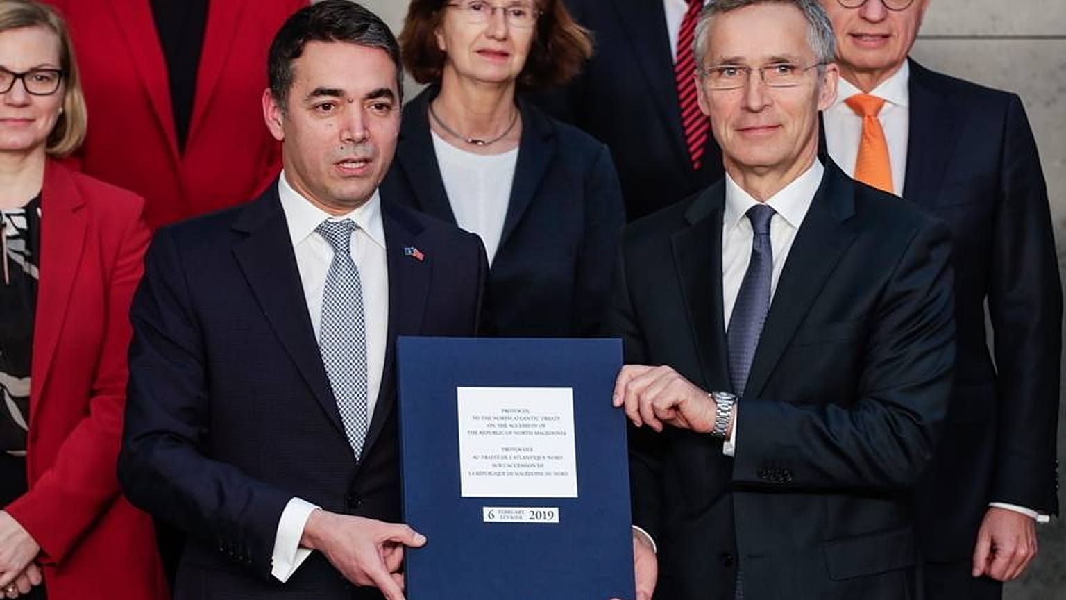 Οι αντιδράσεις στα Σκόπια για την υπογραφή στις Βρυξέλλες
