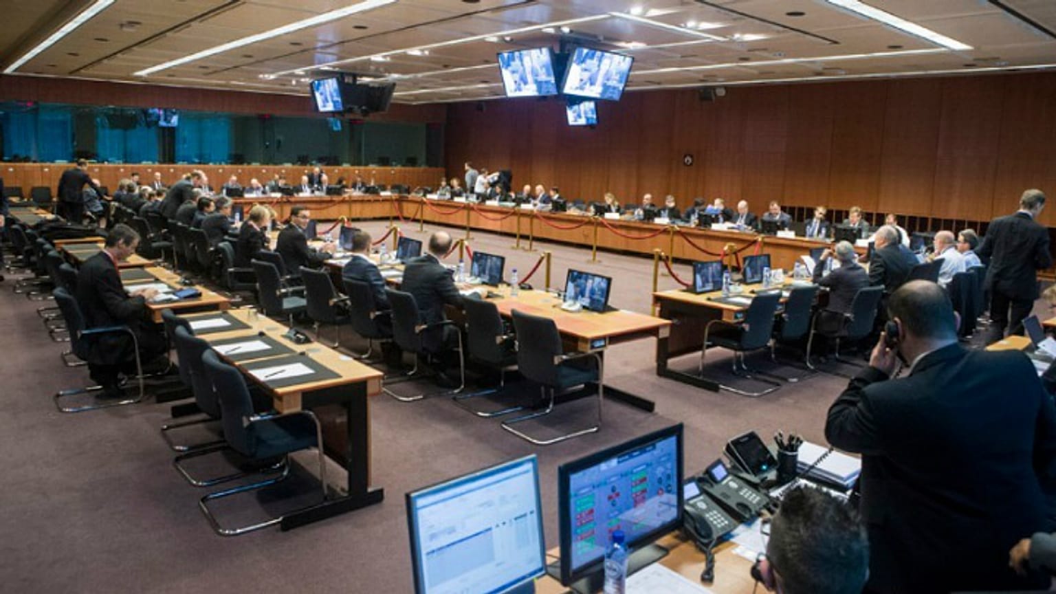 Eurogroup: Τον Μάρτιο η απόφαση για επιστροφή κερδών από τα ελληνικά ομόλογα