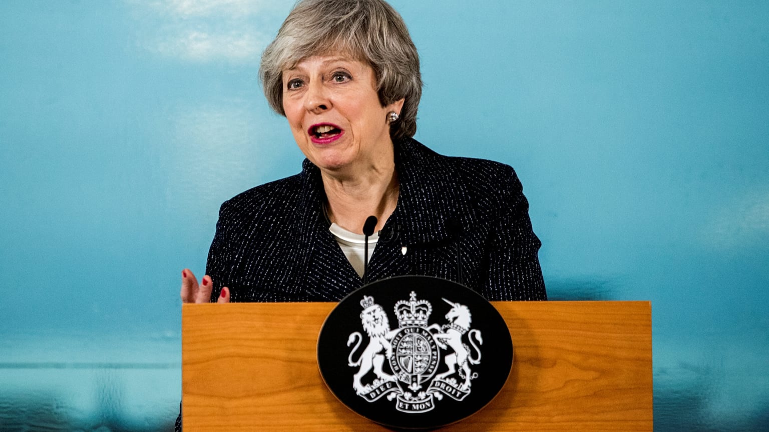 Theresa May Belfastban