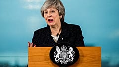 Theresa May Belfastban