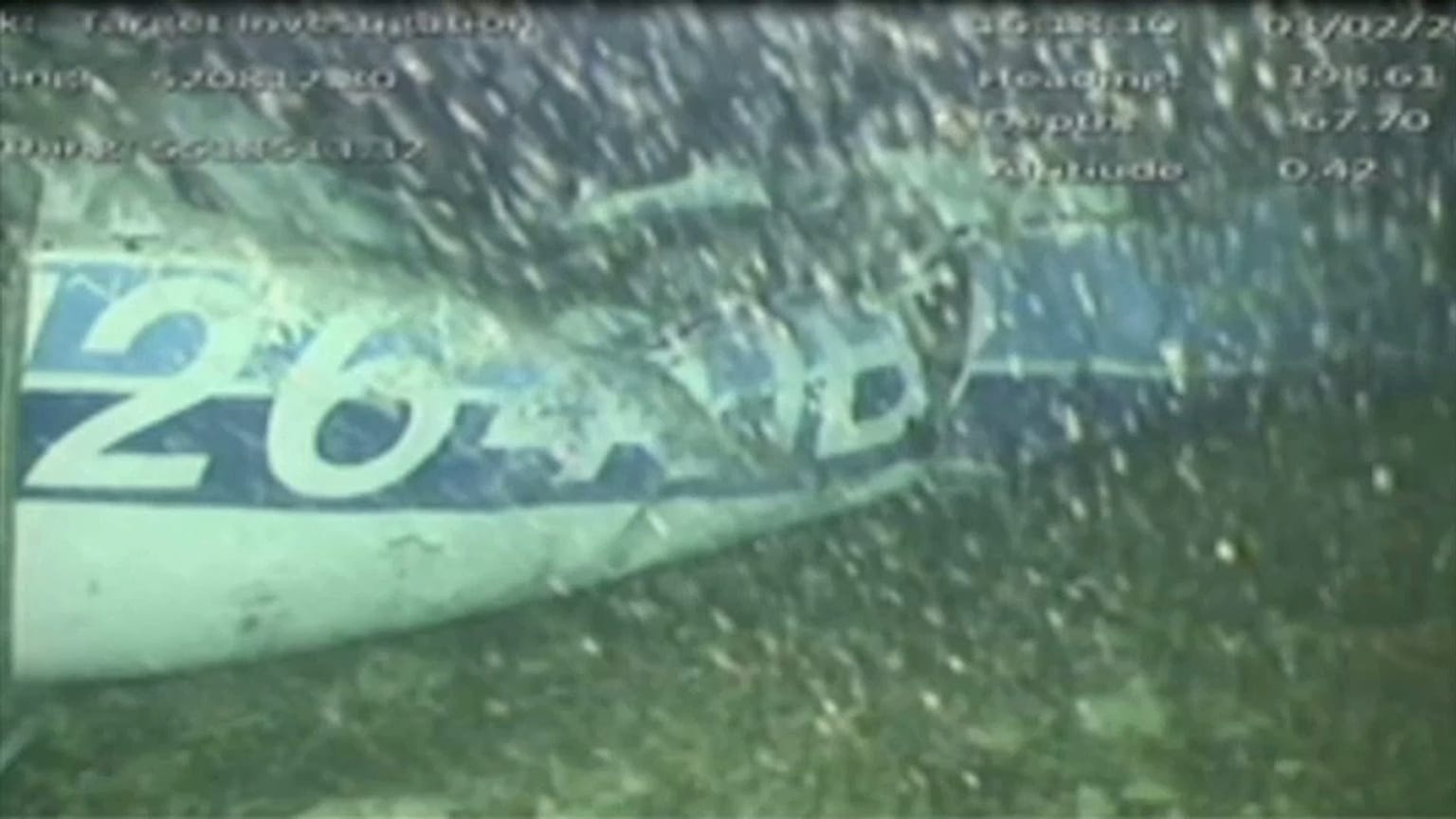 Almeno un corpo nel relitto dell'aereo di Sala