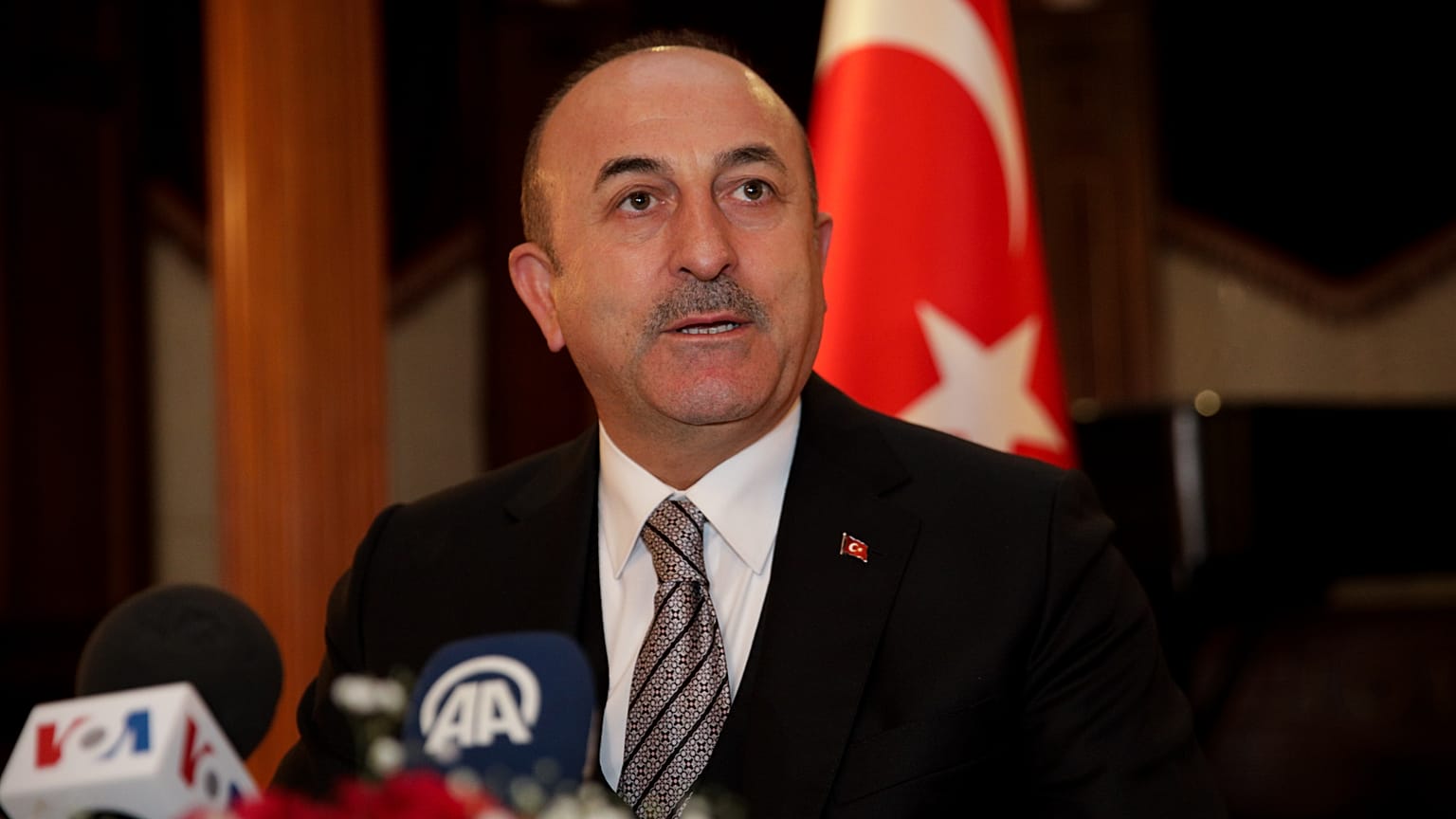 Çavuşoğlu: Türkiye, Suriye'den çekilme süreci için ABD ile ortak görev gücü kurdu