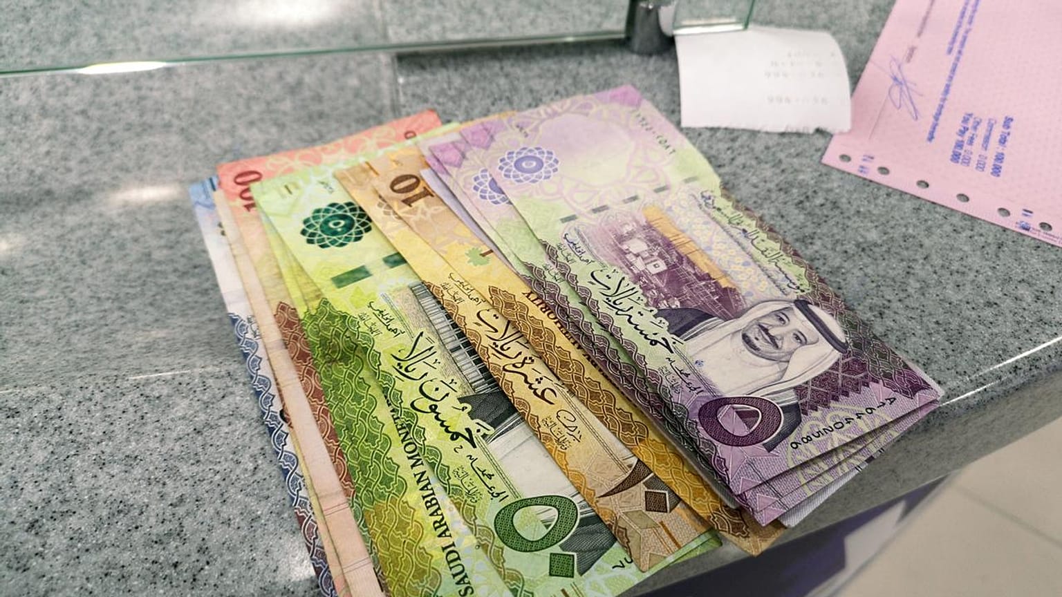 'Kara liste' krizi: Suudi Arabistan AB'yi ikiye böldü