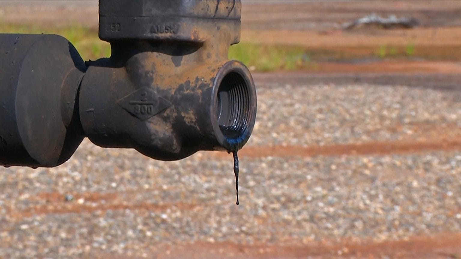 Indústria petrolífera venezuelana em queda livre