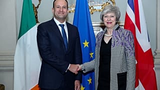 Varadkar dice a May que la salvaguarda no se toca