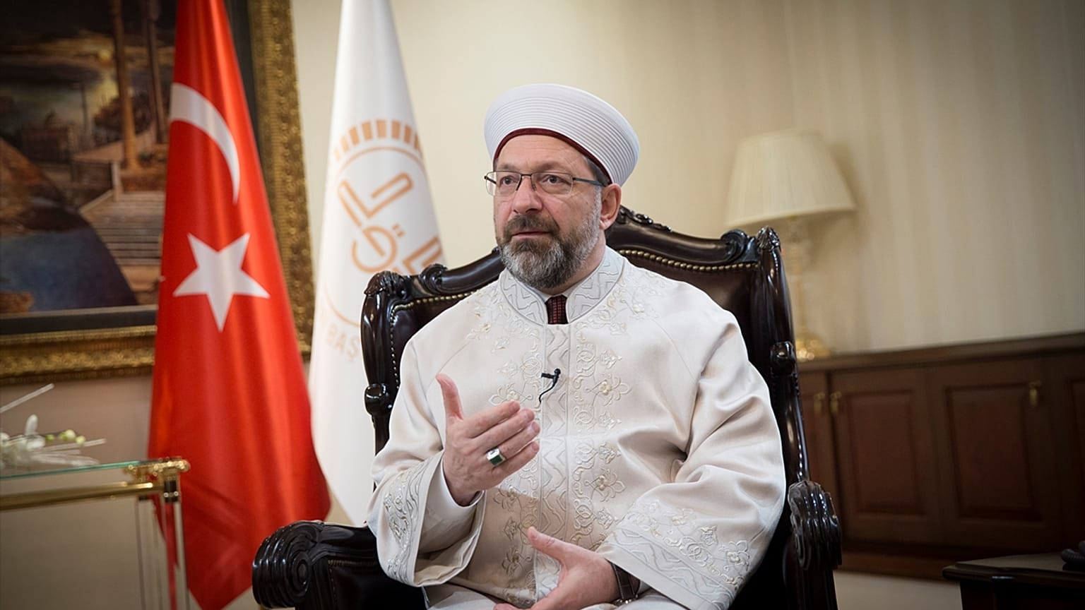 Diyanet’ten kök hücre açıklaması: Embriyonik hariç diğer kök hücrelerin naklinde sakınca yok