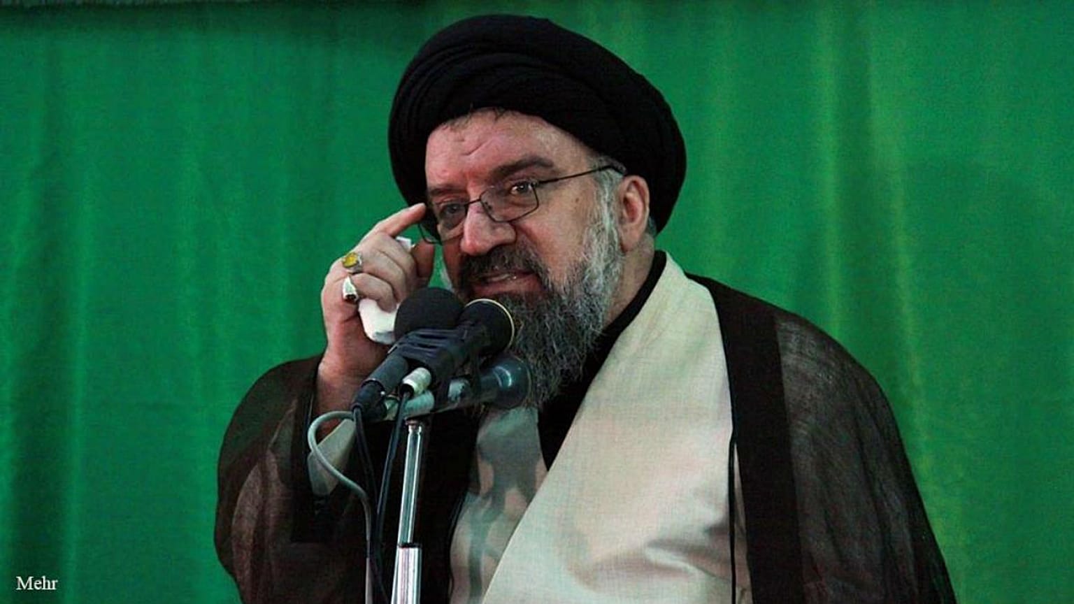 احمد خاتمی: ایران فرمول ساخت بمب اتمی را دارد