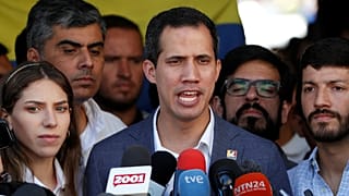 گوایدو: جلوگیری از ورود کمک های بشردوستانه به ونزوئلا جنایت علیه بشریت است