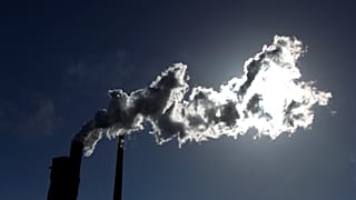استطلاع: التغير المناخي يمثل أكبر تهديد أمني على العالم