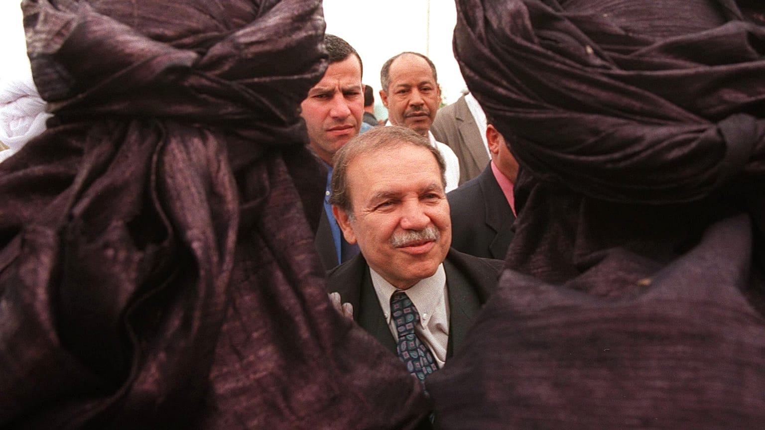Abdelaziz Bouteflika, 10 avril 1999