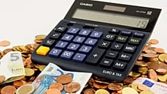 Μεγαλώνει το ενδιαφέρον για υπαγωγή στη ρύθμιση των 120 δόσεων
