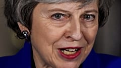 Theresa May tells MPs to 'hold our nerve' over Brexit deal 