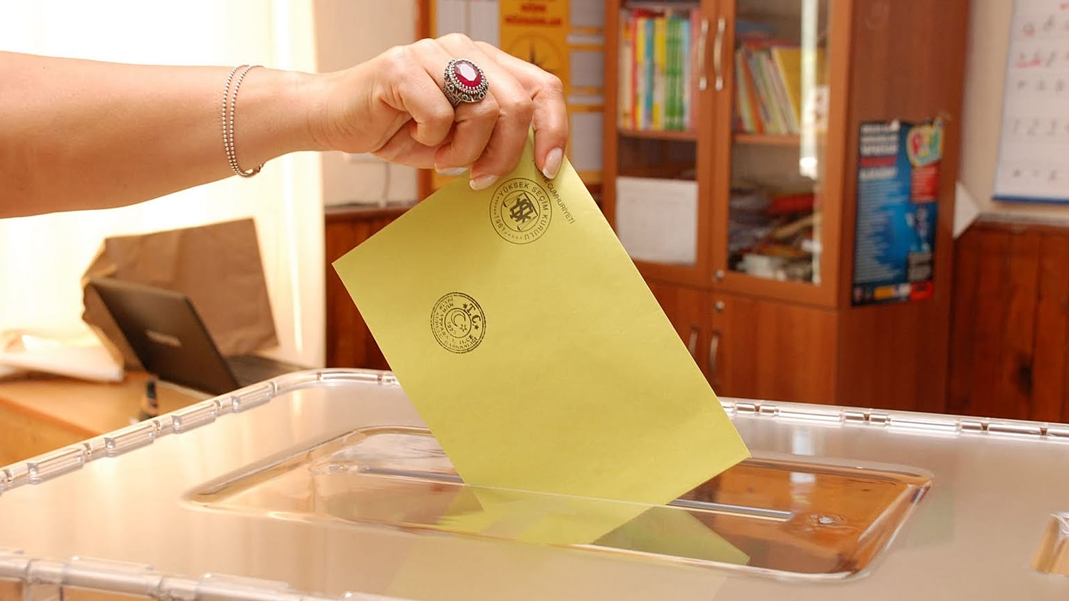 2014 Yerel seçimlerini anket şirketleri doğru tahmin edebildi mi?