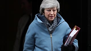 Mays Spiel auf Zeit: Brexit-Chefunterhändler verplappert sich