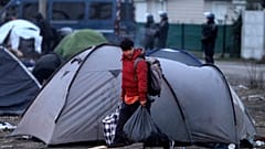 A válság előtti szintre csökkent a menedékkérelmek száma az EU-ban