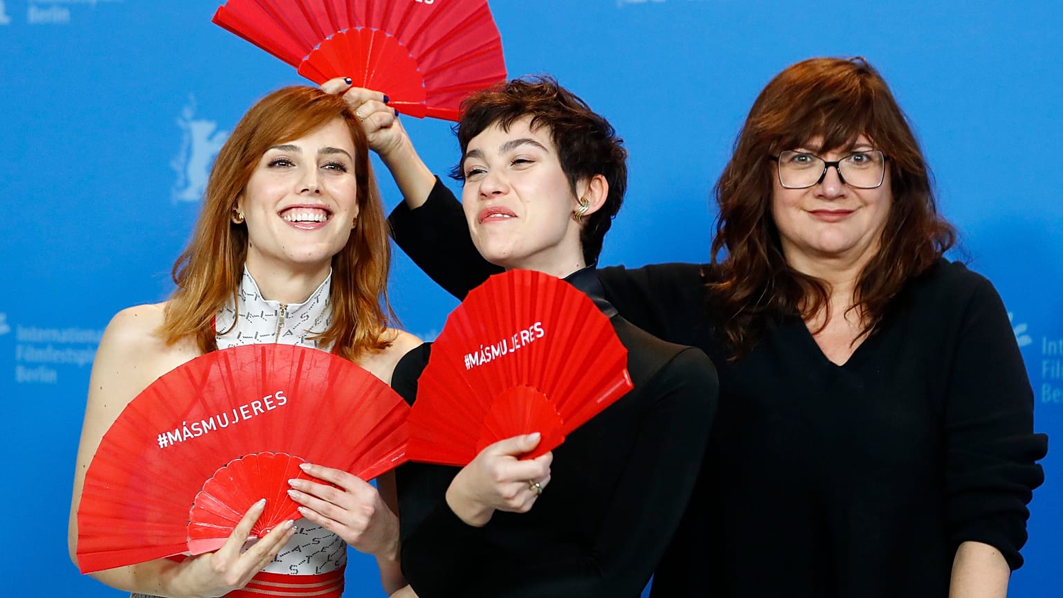 Netflix yapımı 'Elisa y Marcela' Berlin Film Festivali'ni ikiye böldü