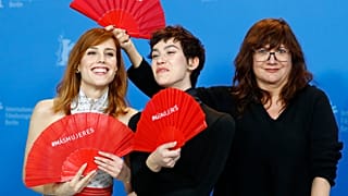 Netflix yapımı 'Elisa y Marcela' Berlin Film Festivali'ni ikiye böldü