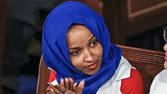 Omar'dan Trump'a: Ben dersimi aldım, sen ne zaman alacaksın?