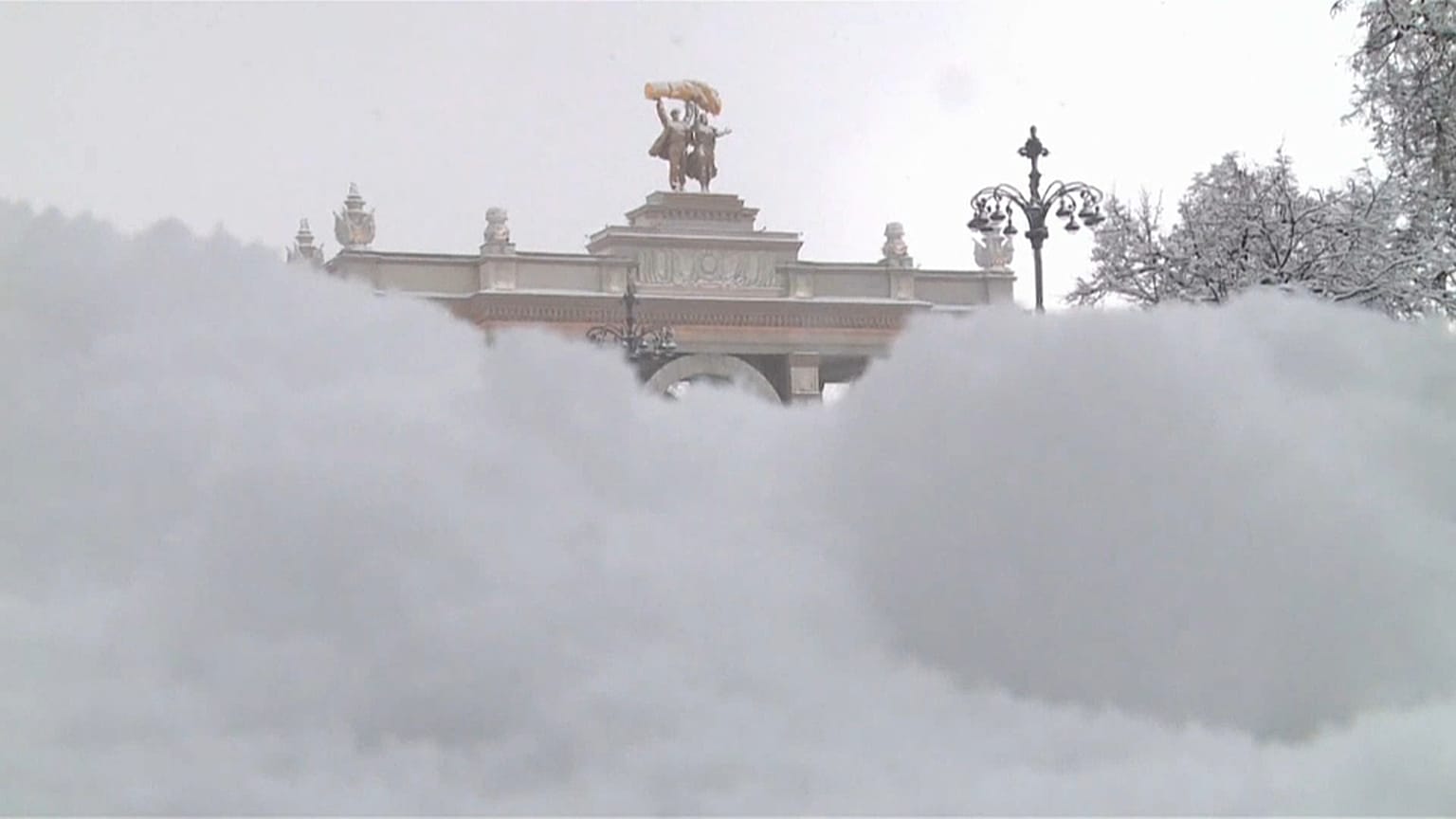 11 cm Neuschnee: Rekordwinter in Moskau?
