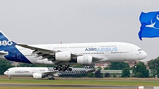 Airbus dünyanın en büyük yolcu uçağı A380'in üretimini neden sonlandırıyor?