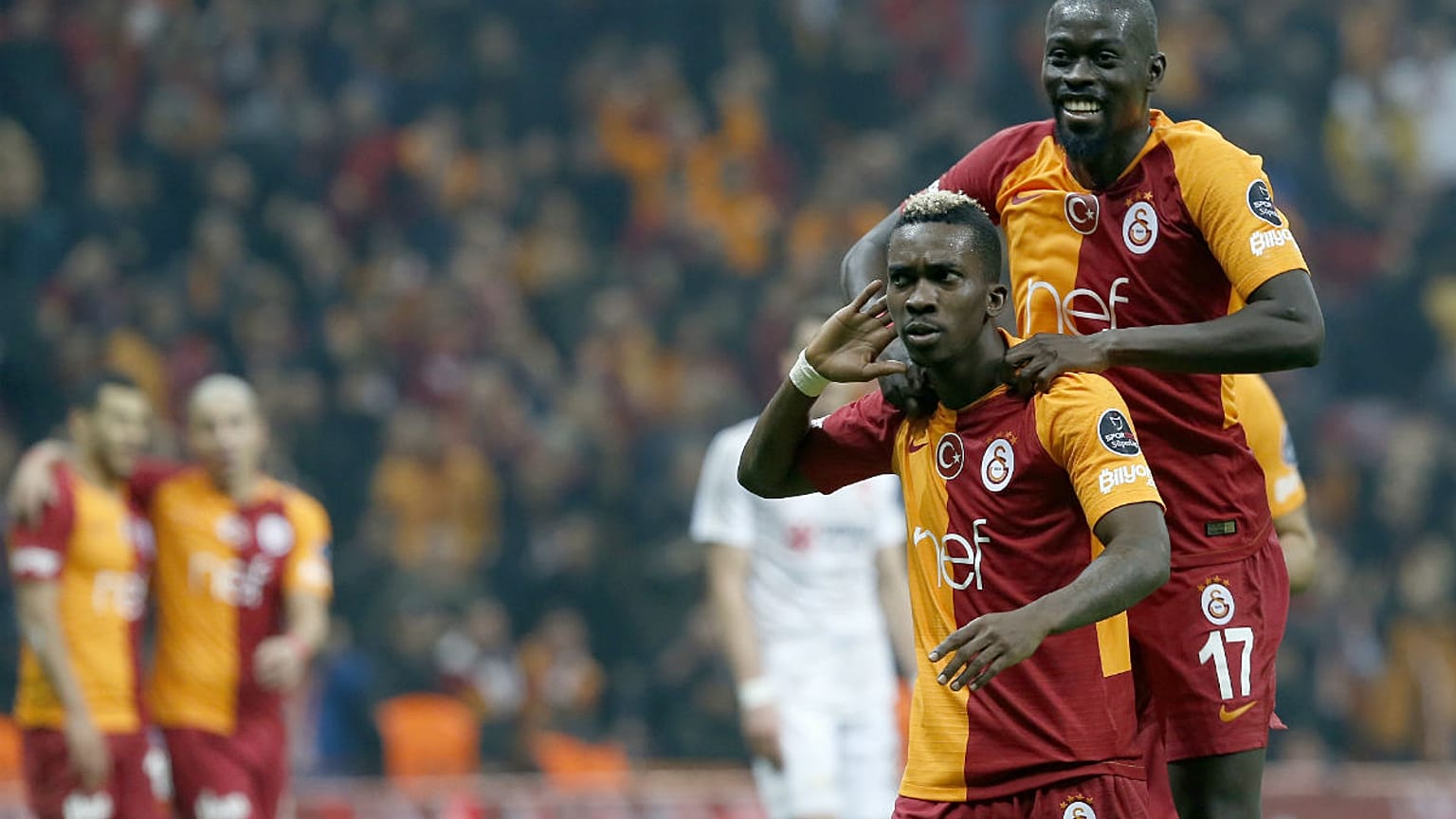 Galatasaray UEFA Avrupa Ligi'nde Benfica'yı konuk ediyor