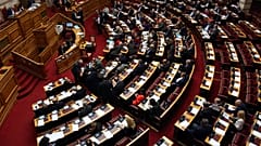 Υπερψηφίστηκε το άρθρο για την θρησκευτική ουδετερότητα του κράτους