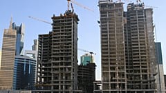 أبراج تحت الانشاء في العاصمة القطرية الدوحة 